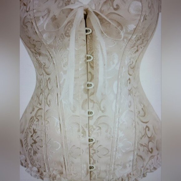 Host Support Flyer: All Shows are Ran Live Even Silents! Please ❤ & Share out! - Picture 17 of 17